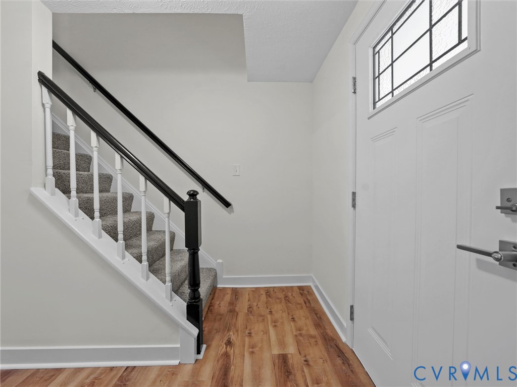 9818 Brenspark Road Chesterfield, VA 23832 - Photo 8 of 33