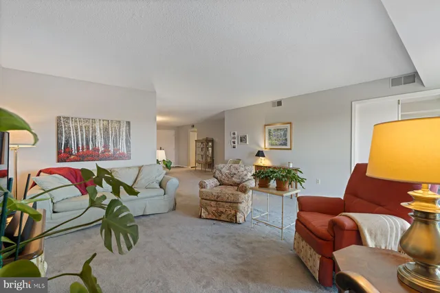 $2,300 | 1040 Deer Ridge Drive, Unit 402, Baltimore, MD 21210