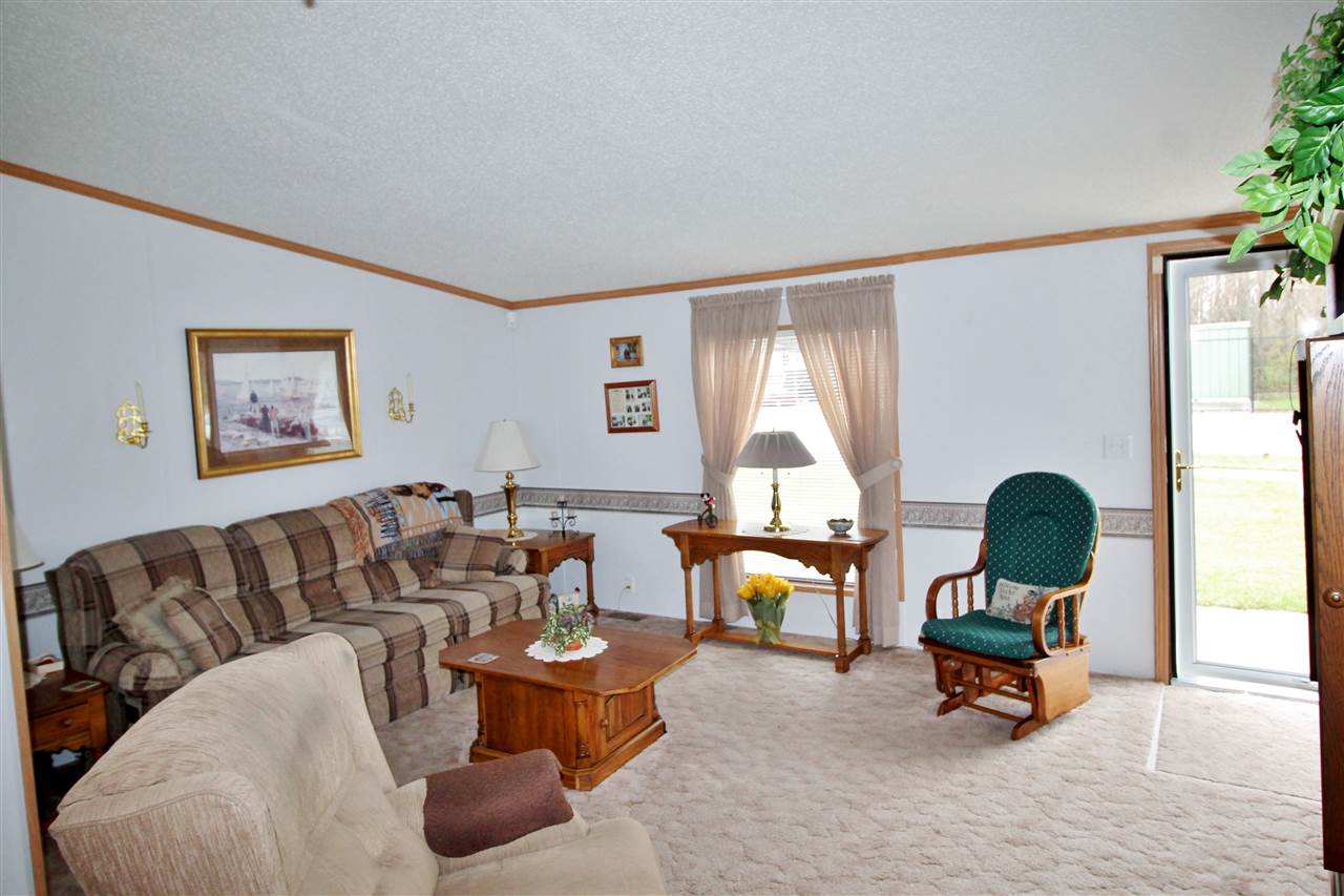 2604 Locust Road South Bend, IN 46614 - Photo 2 of 22 Gallery Image 2