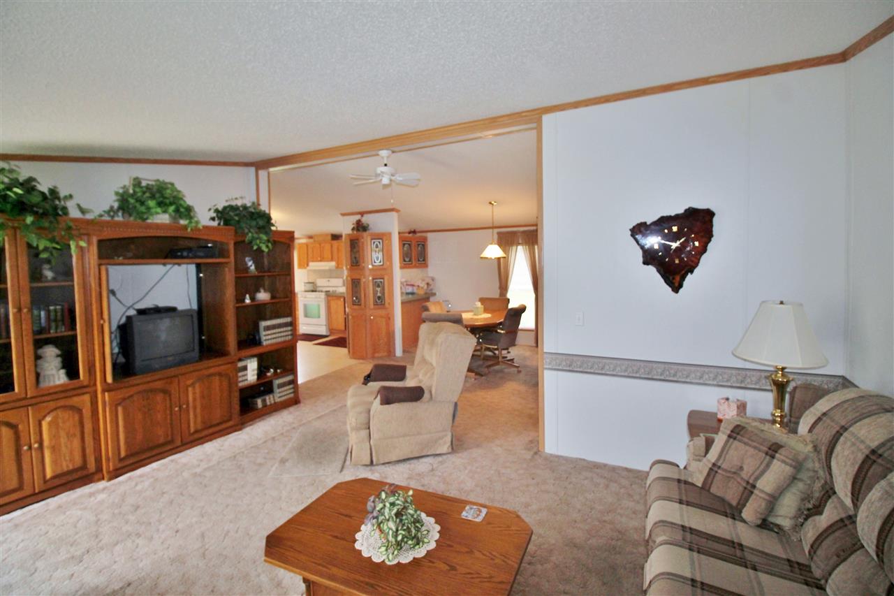 2604 Locust Road South Bend, IN 46614 - Photo 3 of 22 Gallery Image 3
