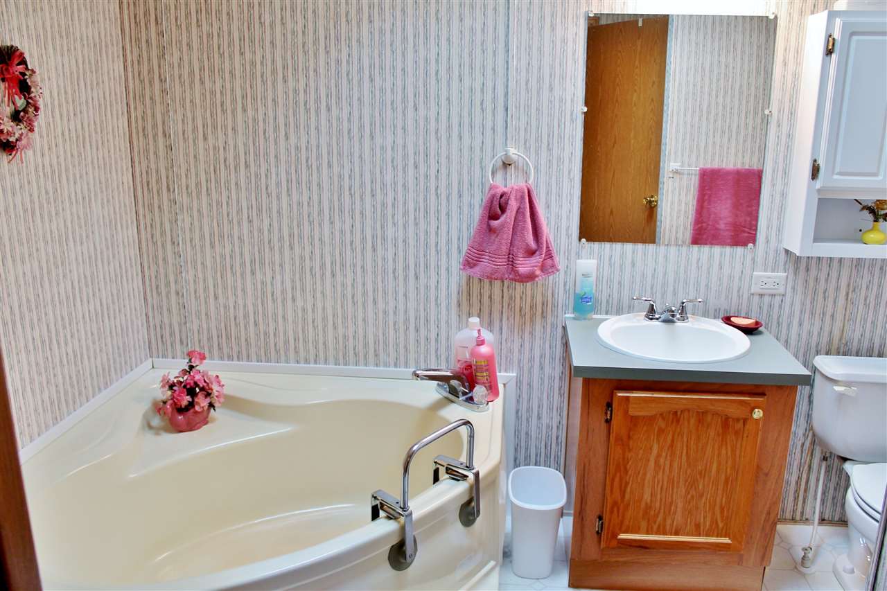 2604 Locust Road South Bend, IN 46614 - Photo 8 of 22 Gallery Image 8
