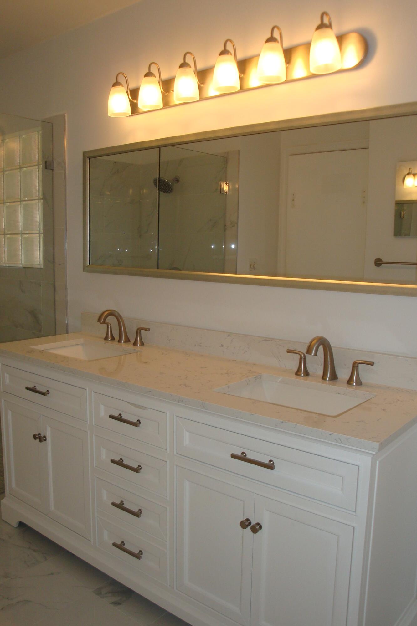 7339 Michigan Isle Road Lake Worth, FL 33467 - Photo 18 of 26 Dual Sinks