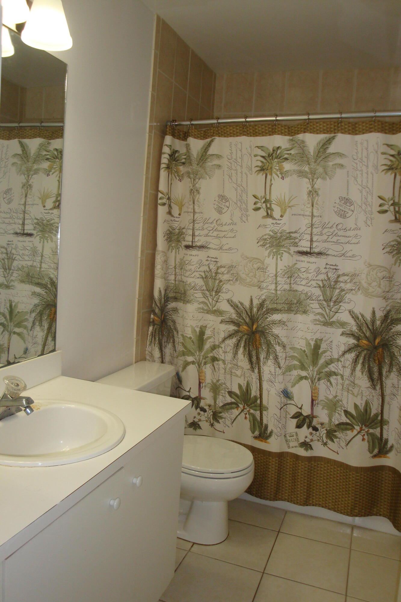 7339 Michigan Isle Road Lake Worth, FL 33467 - Photo 21 of 26 2nd Bathroom