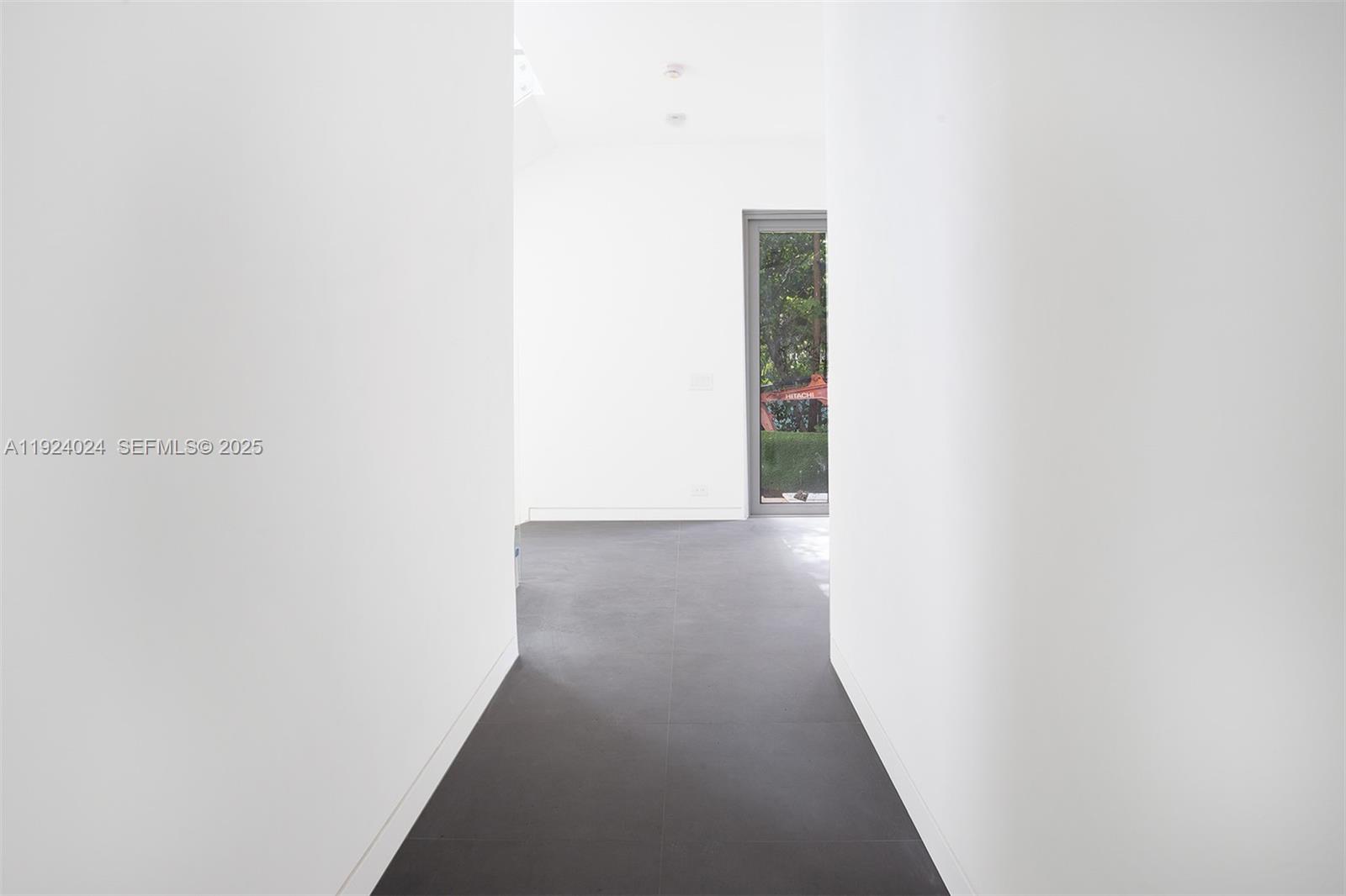 1105 Southwest 22nd Terrace Miami, FL 33129 - Photo 43 of 56