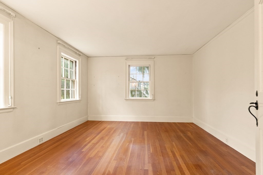 10 Laneton Way Reading, MA 01867 - Photo 24 of 31