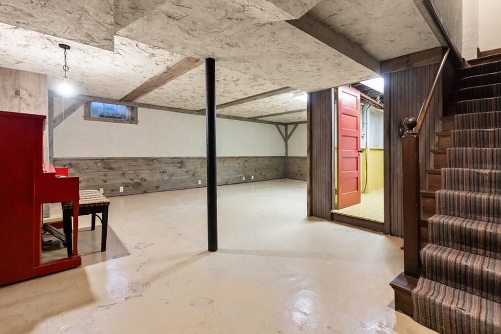 10 Laneton Way Reading, MA 01867 - Photo 28 of 31