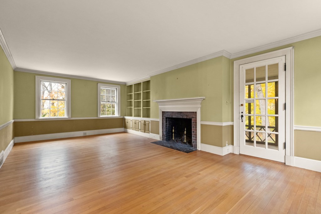 10 Laneton Way Reading, MA 01867 - Photo 6 of 31