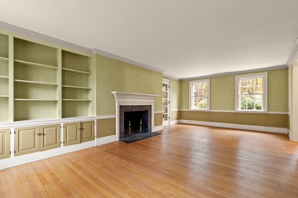 10 Laneton Way Reading, MA 01867 - Photo 7 of 31