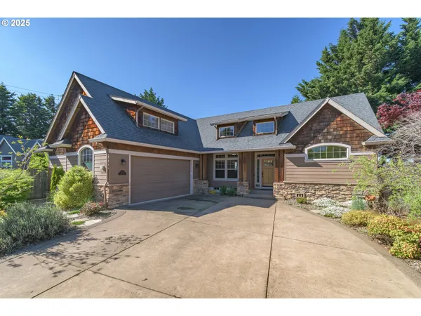 $650,000 | 2610 Crowther Drive, Eugene, OR 97404