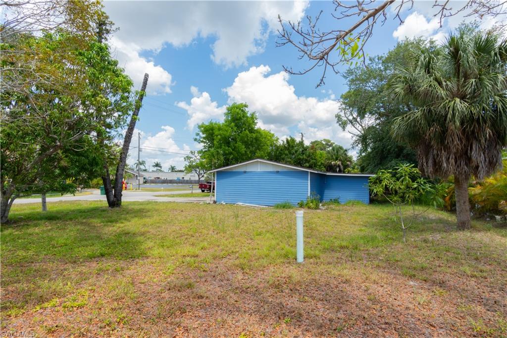 3750 Guilford Road Naples, FL 34112 - Photo 4 of 22 Gallery Image 4