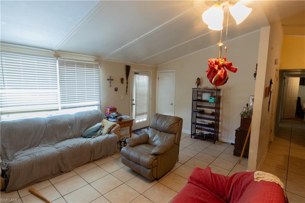 3750 Guilford Road Naples, FL 34112 - Photo 8 of 22 Gallery Image 8