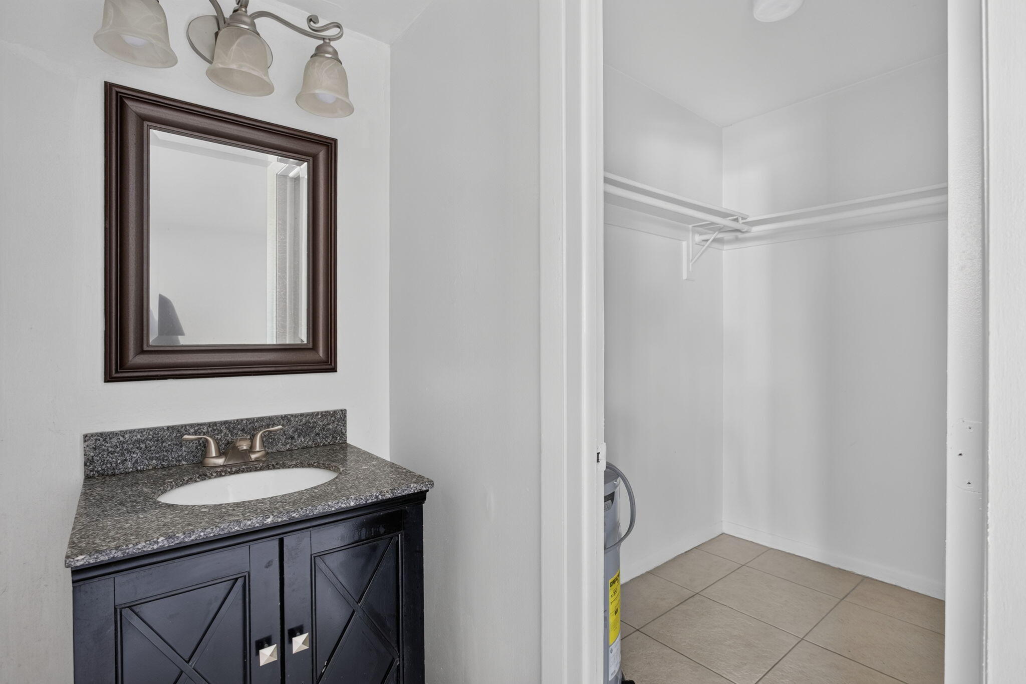 2141 Northeast 42nd Street, Unit 204 Lighthouse Point, FL 33064 - Photo 16 of 24 59-web-or-mls-2141-1272