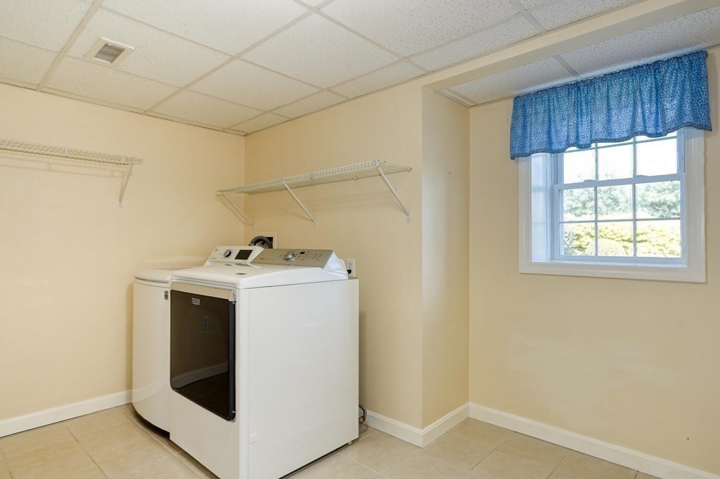 31 Hickory Lane Hudson, MA 01749 - Photo 30 of 42