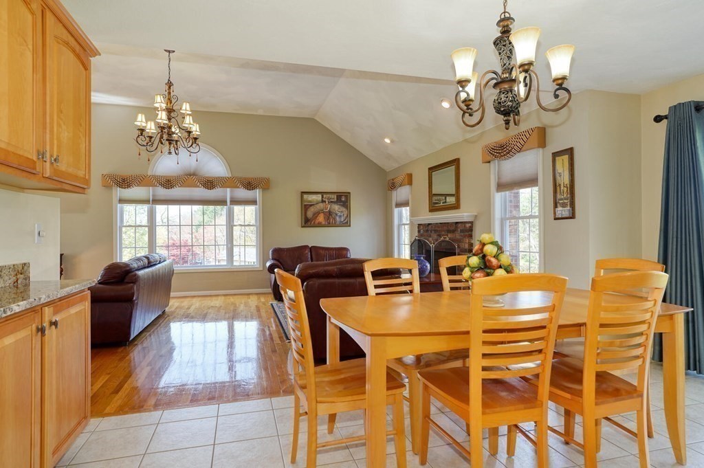 31 Hickory Lane Hudson, MA 01749 - Photo 9 of 42