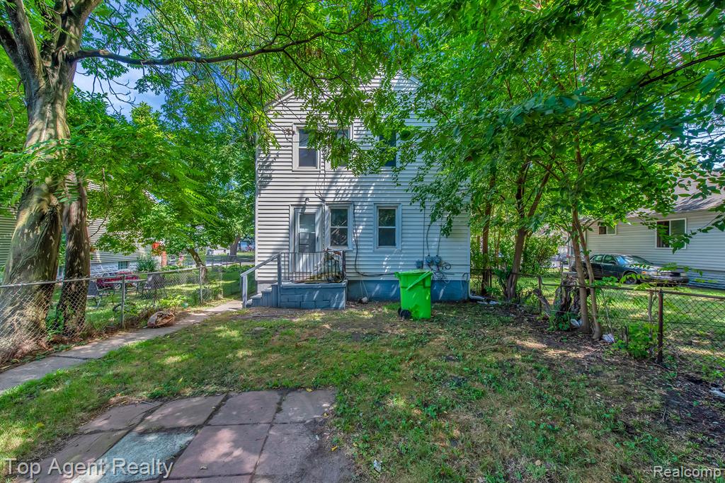 70 Hill Street River Rouge, MI 48218 - Photo 31 of 33