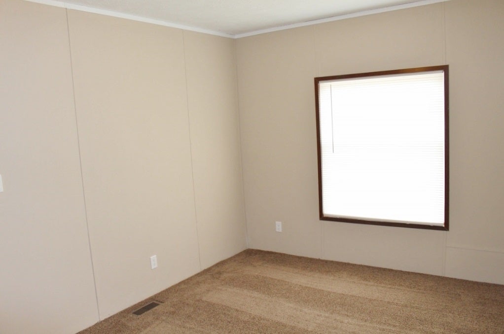 126 Ridgeview Drive Milton, WV 25541 - Photo 17 of 27 Gallery Image 17