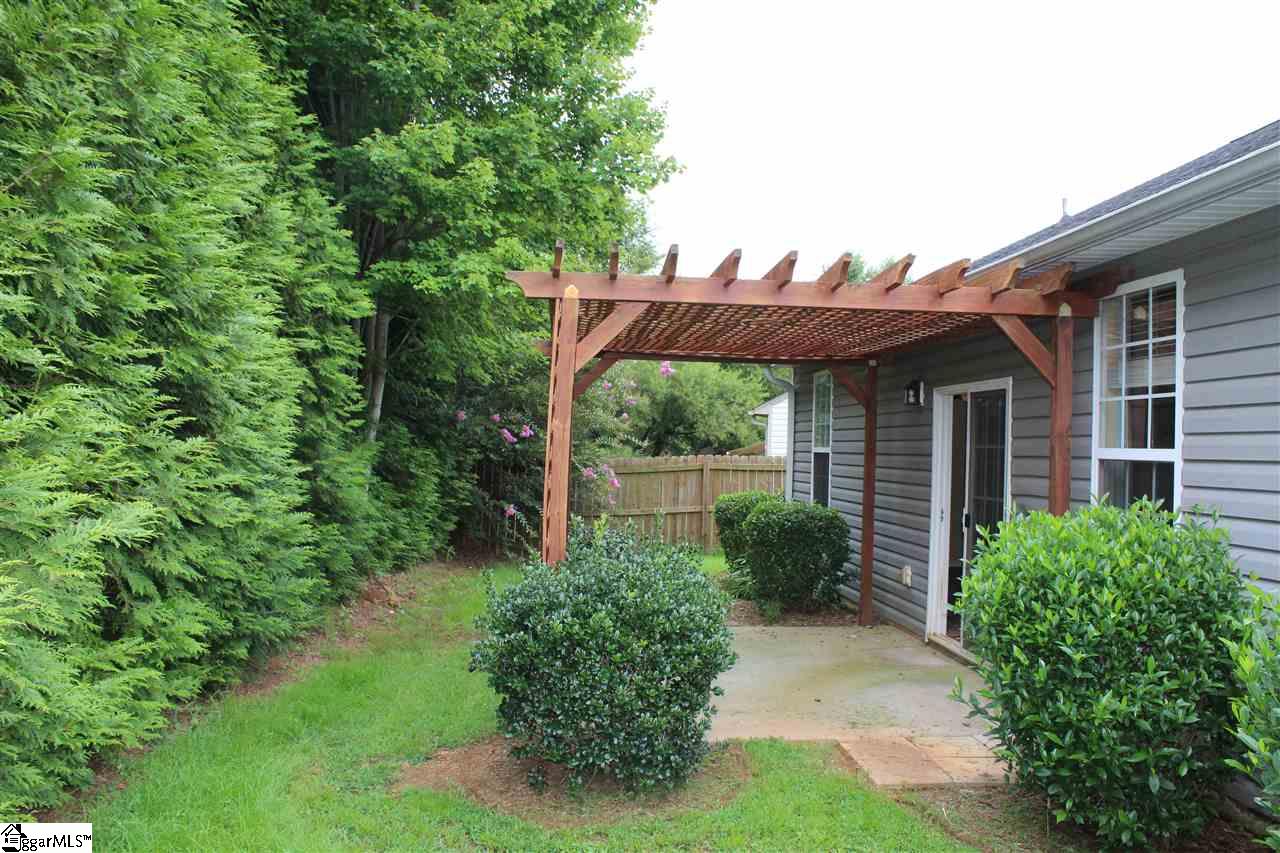 116 Bascom Court Greer, SC 29650 - Photo 19 of 20 Gallery Image 19