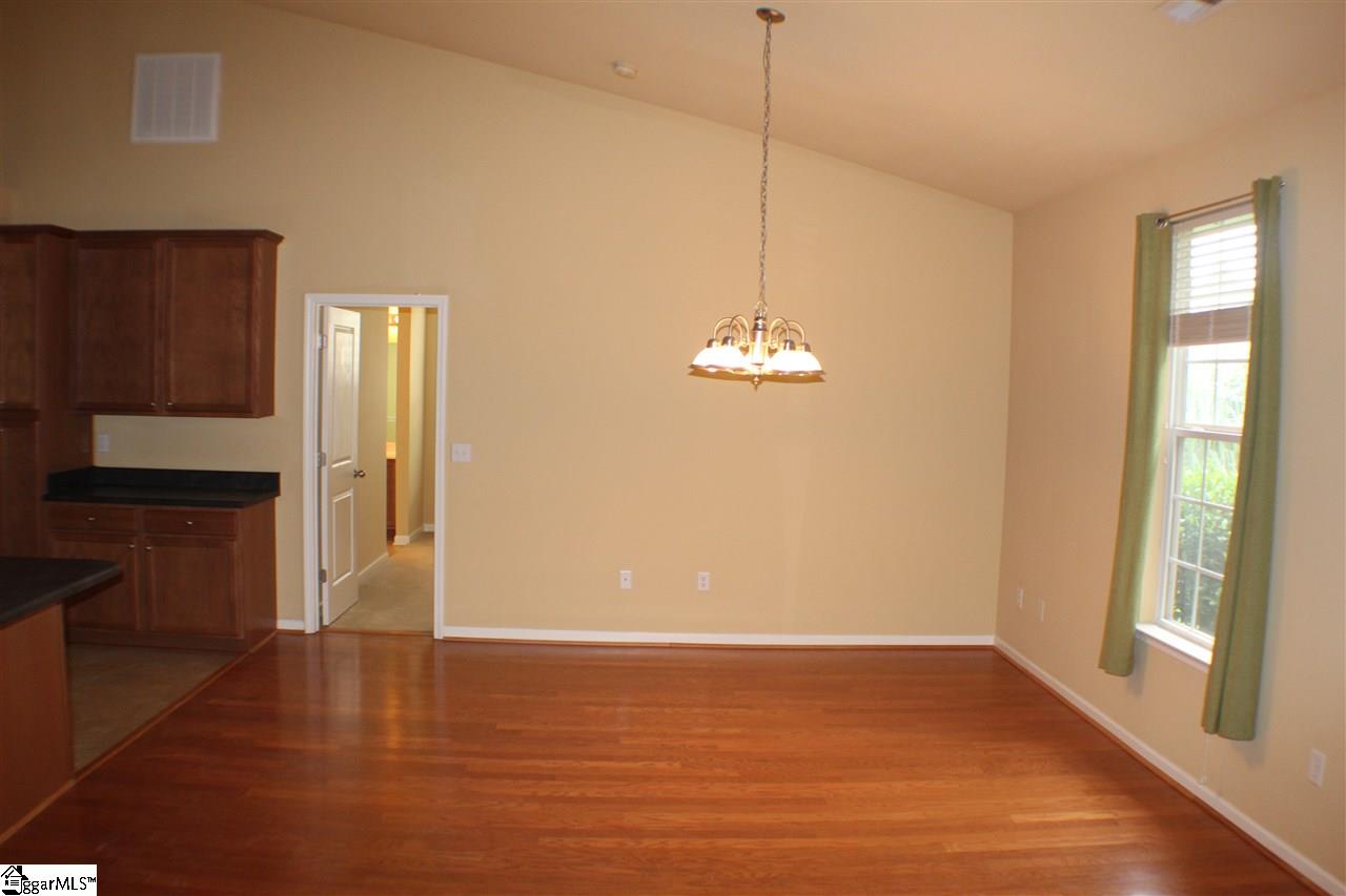 116 Bascom Court Greer, SC 29650 - Photo 6 of 20 Gallery Image 6