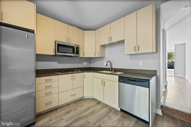 $285,000 | 738 McHenry Street, Baltimore, MD 21230