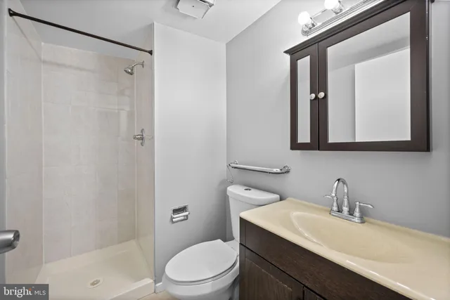 $285,000 | 738 McHenry Street, Baltimore, MD 21230