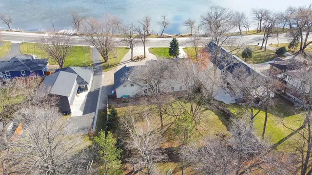 $1,490,000 | 1082 West Lake Drive, Detroit Lakes, MN 56501