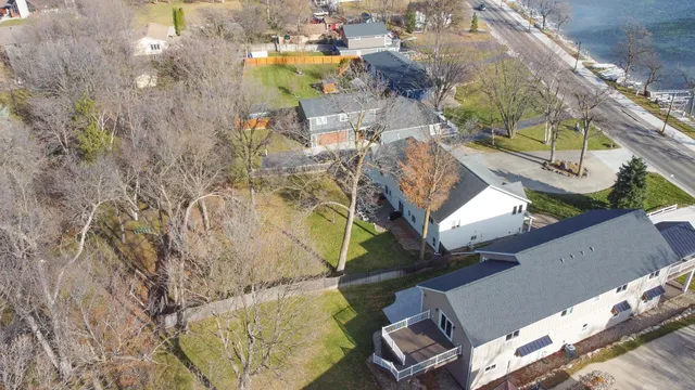 $1,490,000 | 1082 West Lake Drive, Detroit Lakes, MN 56501