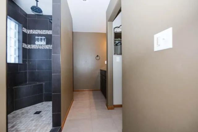 $1,490,000 | 1082 West Lake Drive, Detroit Lakes, MN 56501