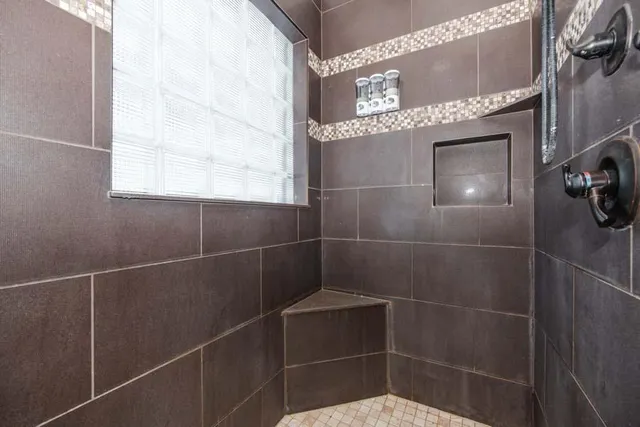 $1,490,000 | 1082 West Lake Drive, Detroit Lakes, MN 56501