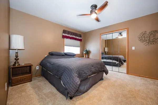 $1,375,000 | 1082 West Lake Drive, Detroit Lakes, MN 56501