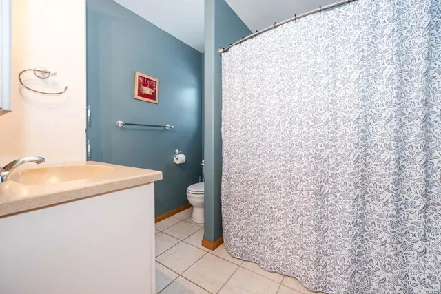 $1,490,000 | 1082 West Lake Drive, Detroit Lakes, MN 56501