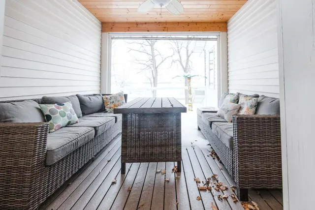 $1,490,000 | 1082 West Lake Drive, Detroit Lakes, MN 56501