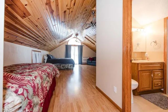 $1,490,000 | 1082 West Lake Drive, Detroit Lakes, MN 56501