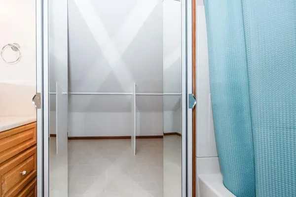 $1,375,000 | 1082 West Lake Drive, Detroit Lakes, MN 56501