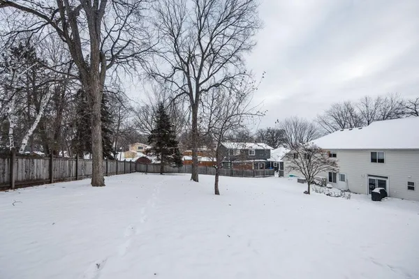 $1,375,000 | 1082 West Lake Drive, Detroit Lakes, MN 56501