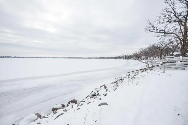 $1,375,000 | 1082 West Lake Drive, Detroit Lakes, MN 56501