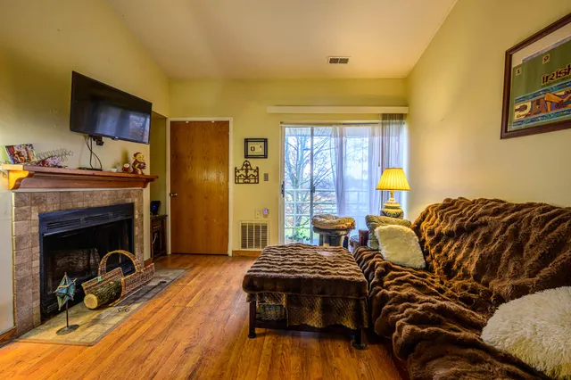 $196,000 | 801 West Puetz Road, Oak Creek, WI 53154