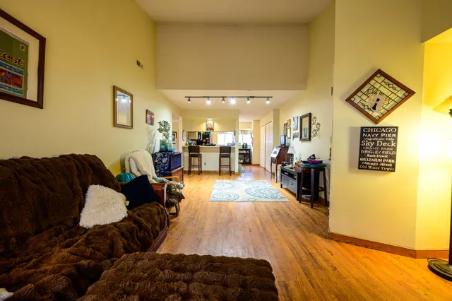 $196,000 | 801 West Puetz Road, Oak Creek, WI 53154