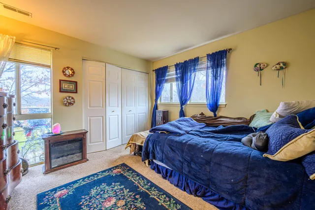 $196,000 | 801 West Puetz Road, Oak Creek, WI 53154