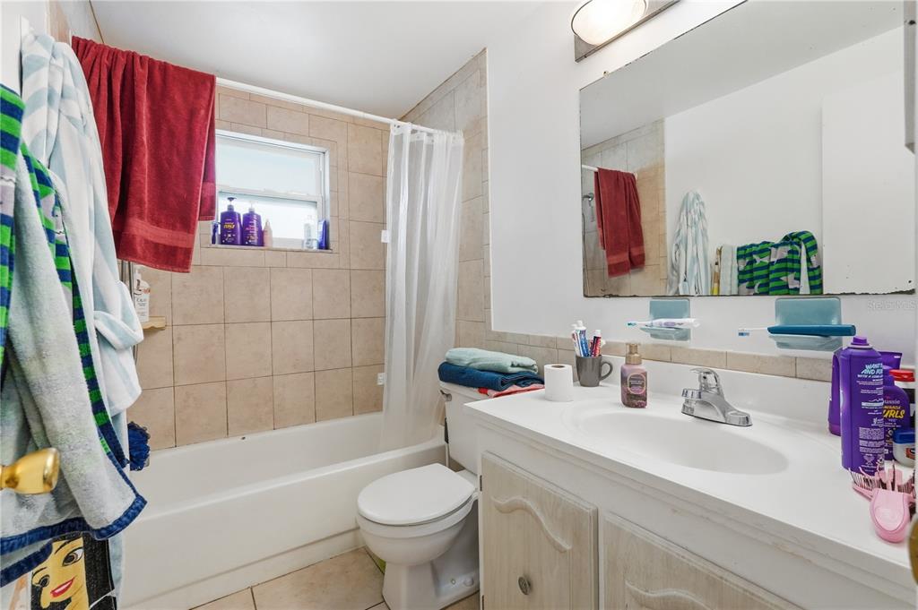 3749 137th Avenue North Largo, FL 33771 - Photo 13 of 30