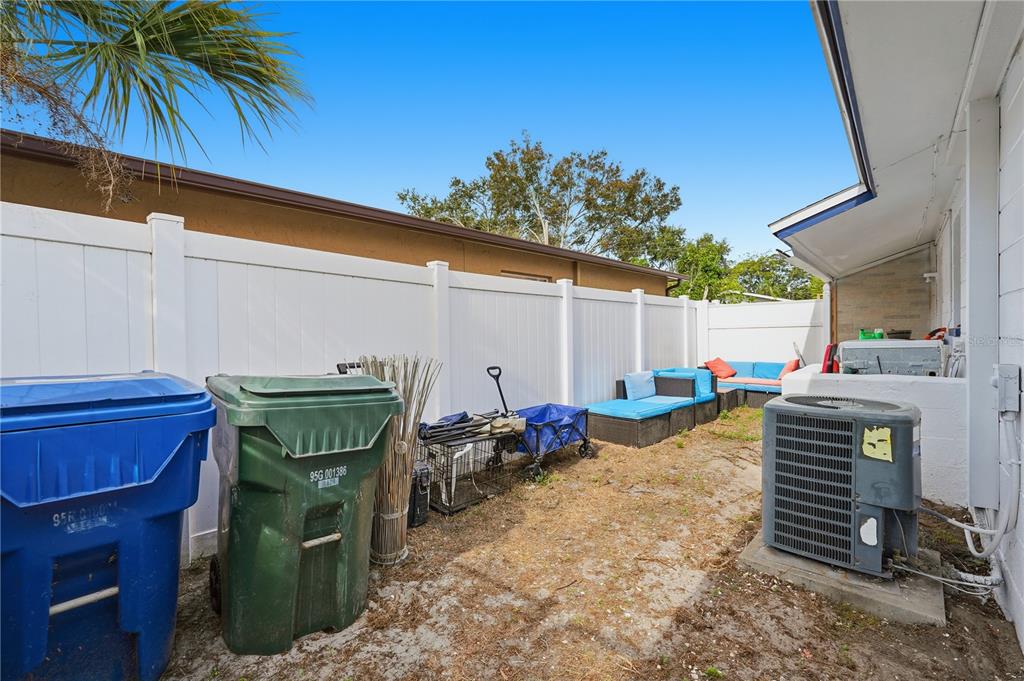 3749 137th Avenue North Largo, FL 33771 - Photo 15 of 30