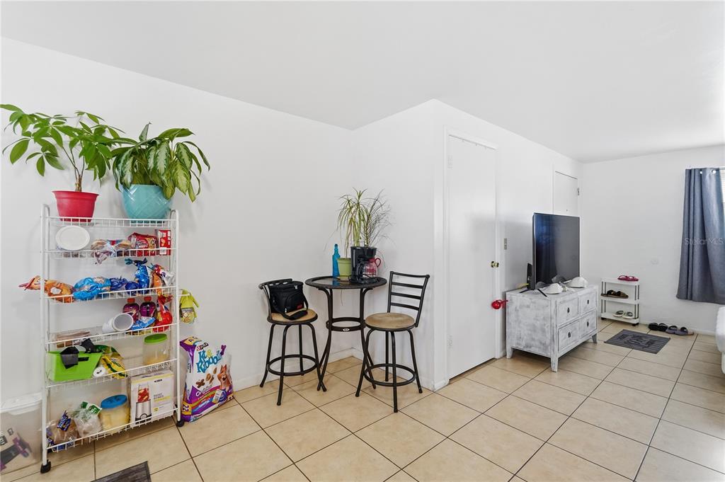 3749 137th Avenue North Largo, FL 33771 - Photo 8 of 30