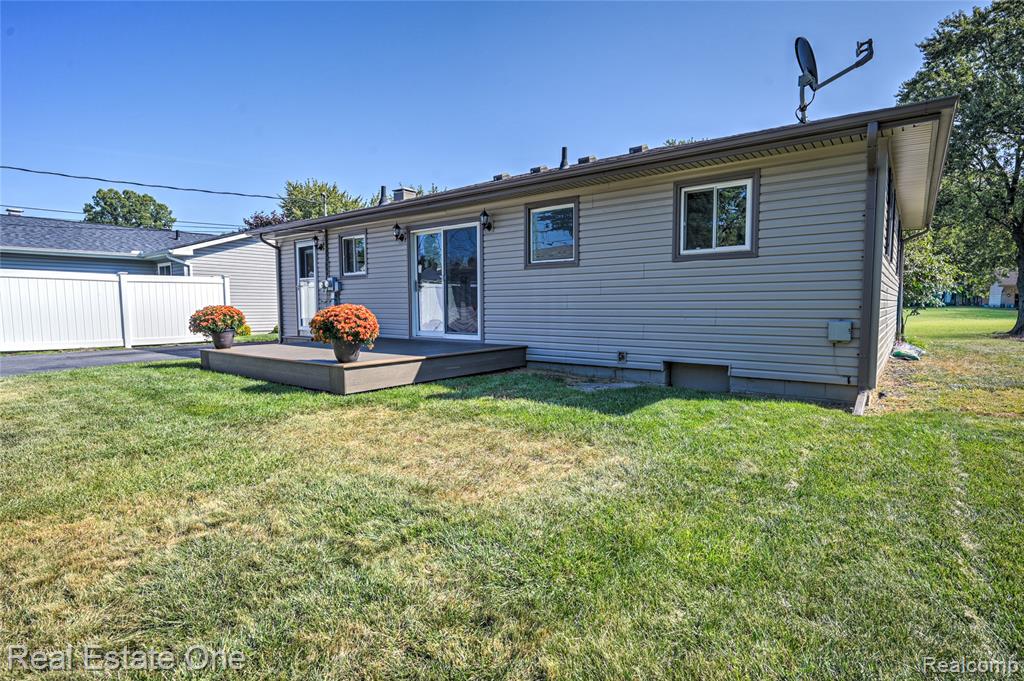 3140 Eastern Avenue Rochester, MI 48307 - Photo 29 of 31