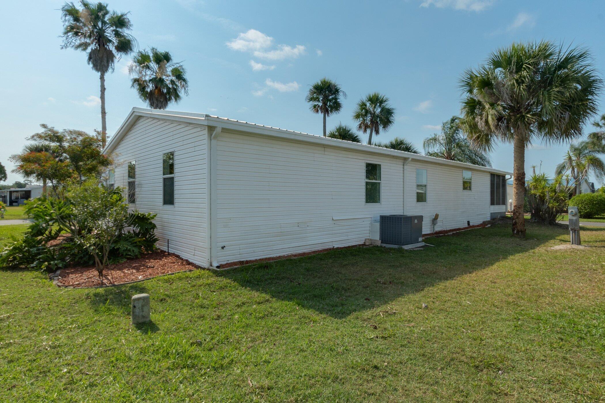 250 Timber Run Way, Unit 247 Cocoa, FL 32926 - Photo 8 of 62 250-Timber-Run-107.jpg-SMALL