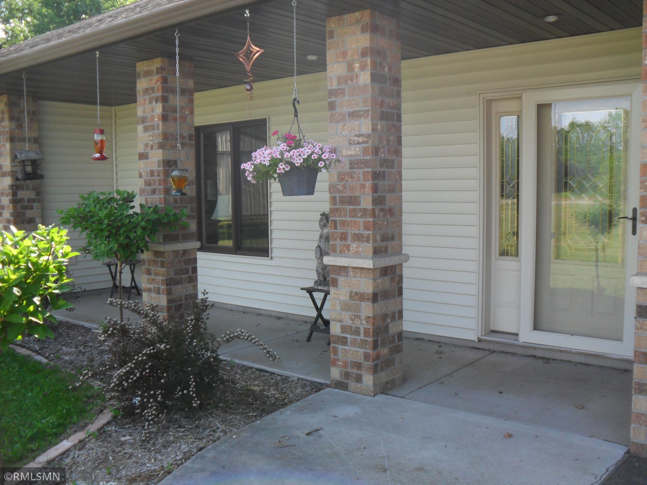 51355 River Road Rush City, MN 55069 - Photo 2 of 25 Gallery Image 2