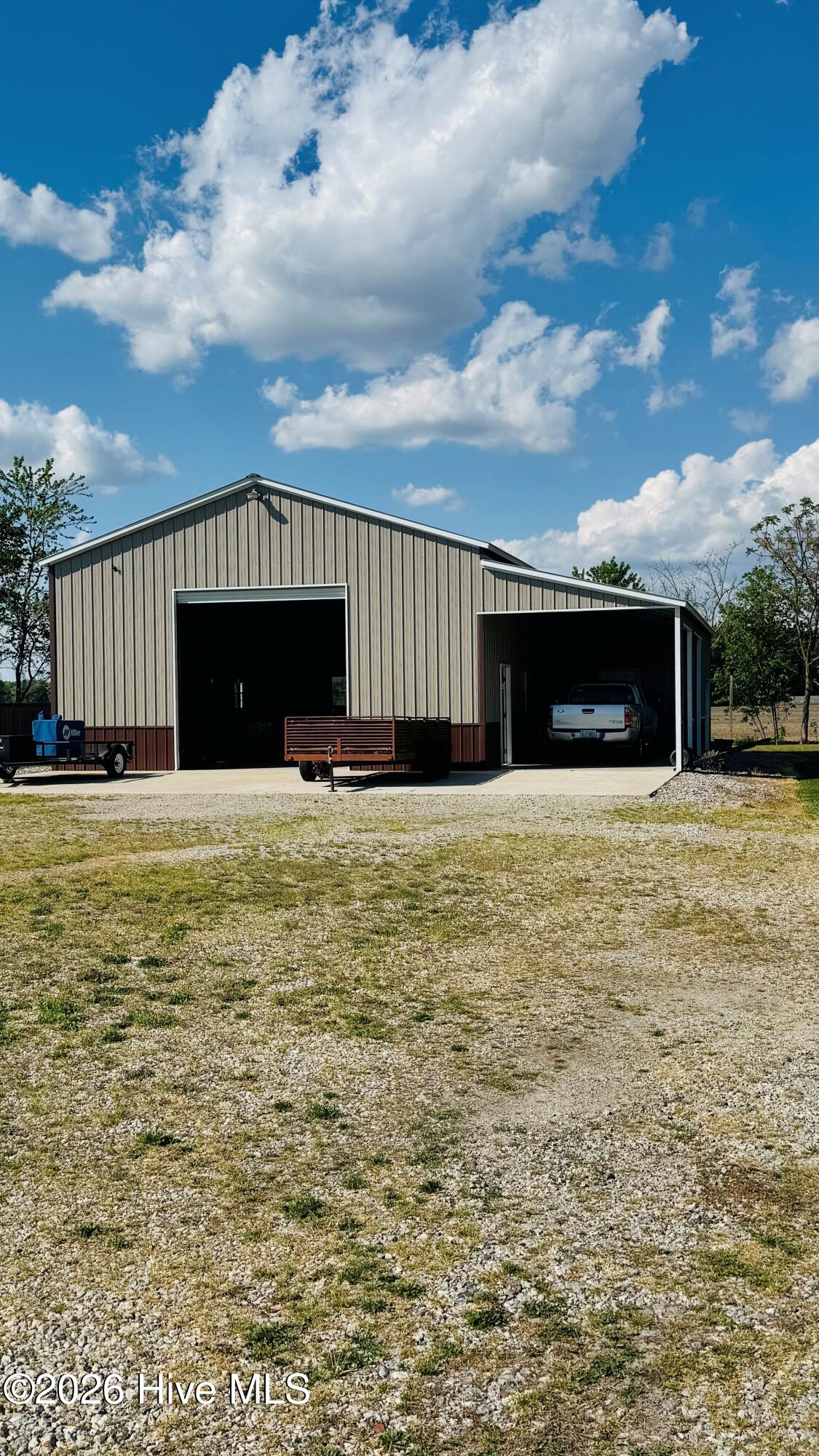 141 Up River Road Belvidere, NC 27919 - Photo 22 of 35 Shop