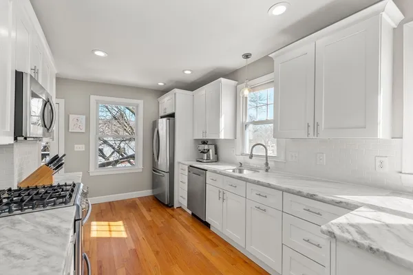 $709,000 | 15 Laurel Street, Unit 3, Arlington, MA 02476