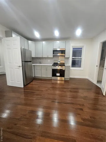 $1,150,000 | 94-19 116th Street | South Richmond Hill