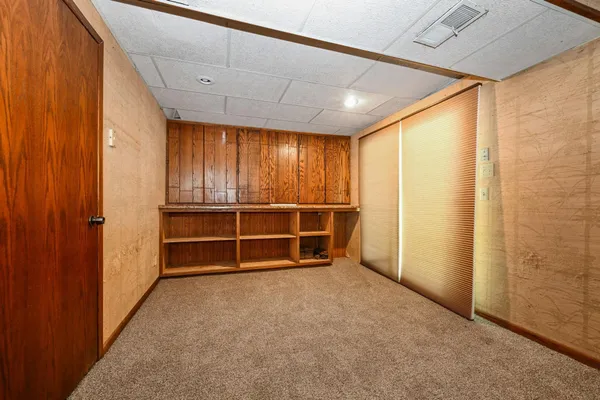 $345,000 | 6215 Cavell Avenue North, Brooklyn Park, MN 55428