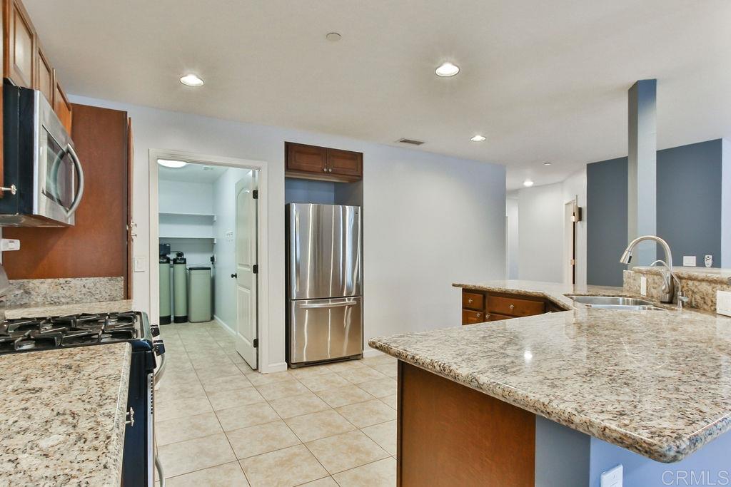9228 Los Coches Road Lakeside, CA 92040 - Photo 5 of 23 Gallery Image 5