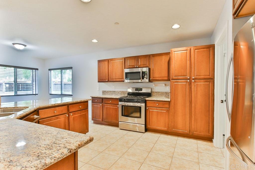 9228 Los Coches Road Lakeside, CA 92040 - Photo 7 of 23 Gallery Image 7